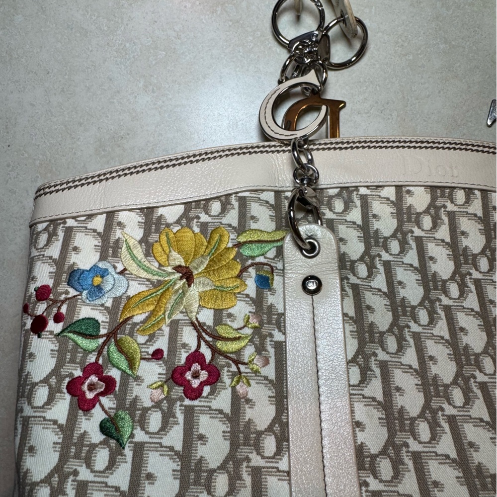 Vtg Authentic Christian Dior Troter Embroidered Diorissimo Canvas Tote Bag - Picture 3 of 16